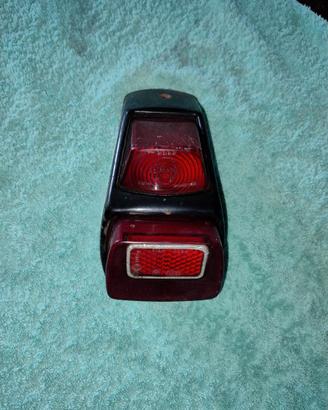 Fanalino posteriore e clacson Gilera moto guzzi