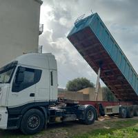 trattore iveco stralis con semirimorchio 
