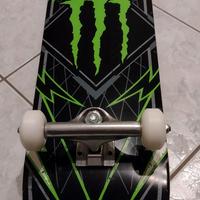 Skateboard  Monster  NUOVO