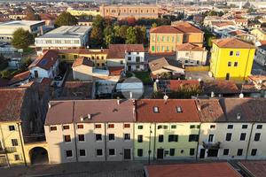2 LOCALI A BELFIORE