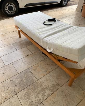 Letto singolo con rete motorizzata