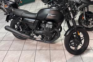 Moto Guzzi V7 III stone