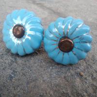 Coppia vecchi pomelli in ceramica anni 50