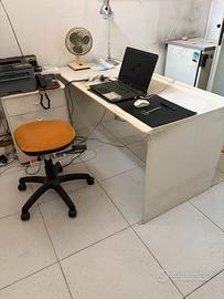 Tavolo Lavoro con cassettiera