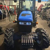 TRATTORE NEW HOLLAND TN 75