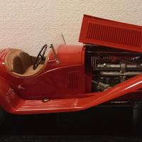 Alfa Romeo Scuderia Ferrari Pocher 1:8