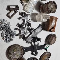 ww1 lotto da scavo ramponi, scatole, vetri