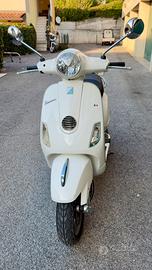 Vespa lx 125 i.e.