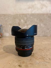 Samyang 8 mm 3.5 fish eye per Nikon