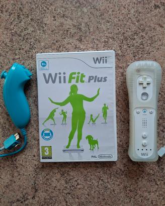 wii fit plus + 2 controller 