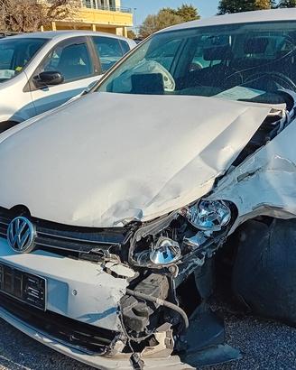 RICAMBI VOLKSWAGEN GOLF 2.0 TDI ANNO 2009