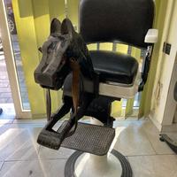 Cavalluccio seduta da barbiere poltrona sedia