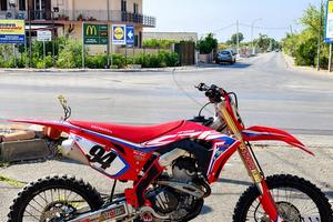 honda crf 250 red moto