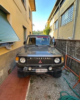 mitsubishi pajero