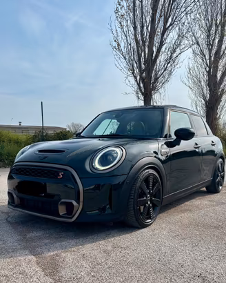 Mini Cooper S 2.0 Resolute edition 5p permuta aut