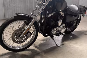 Harley Davidson sportster 1200