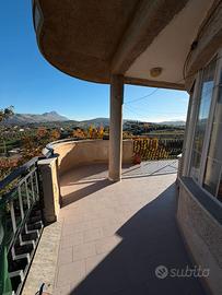 V/1319 Luminoso appartamento in campagna