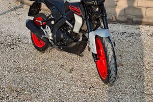 Yamaha mt 125