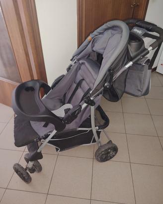 passeggino lionelo 