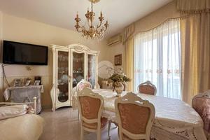 3 LOCALI A CASAVATORE