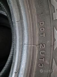 Gomme auto con montaggio compreso