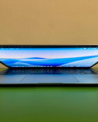 MacBook Air 13" — Apple M1