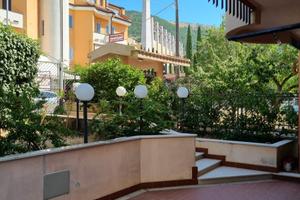 Appartamento indipendente con giardino