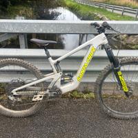 Emtb heckler sl