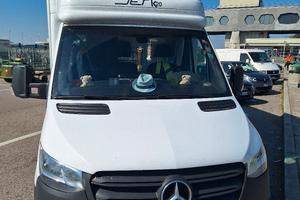 Sprinter 319 3.0 V6 cassonato capi appesi 