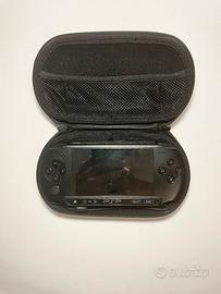 console psp street e1004 nero con cavi e custodia