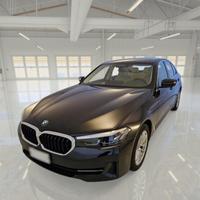 BMW 520 AUT BUSINESS MH48V 4 PORTE BERLINA