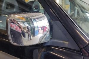 Specchio destro MITSUBISHI L200 del 2000