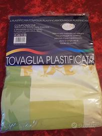 tovaglia plastificata 130*230 cm.