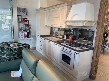 Cucina Scavolini nuova da esposizione