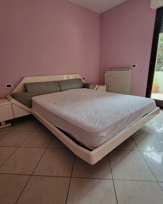 1 letto matrimoniale con struttura e 1 singolo