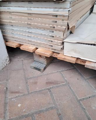 pavimento gress porcellanato effetto marmo