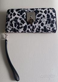 portafoglio da polso Guess leopardato