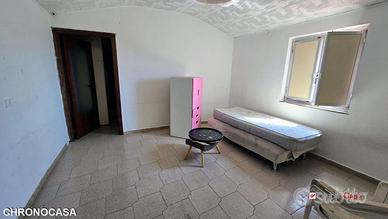 Via del Santo, bivani con verandina