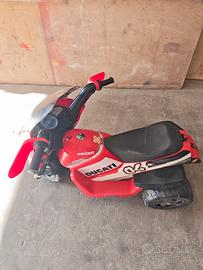 moto  usata peg Perego per bambini
