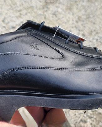 scarpe marca Soldini, nuove 