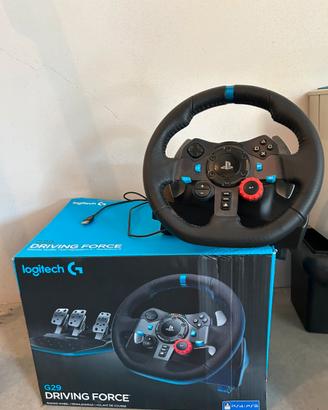 Volante Logitech G29 Driving Force con pedaliera.