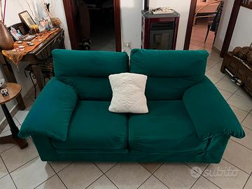 Divano 2 posti verde con sedute estraibili/relax