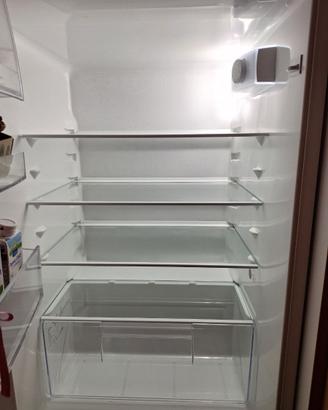 Frigorifero da incasso Electrolux LRB2AF88S – 142