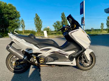 Yamaha Tmax 530