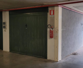 Garage box auto Borghetto Santo Spirito