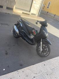 Beverly 125