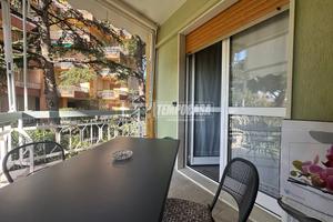 COMODO BILOCALE CON TERRAZZO A POCHI PASSI DAL CEN