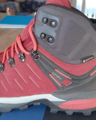Scarponi da trekking donna MEINDL/GORETEX