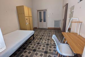 Camere singole zona centro Umbertina solo donne