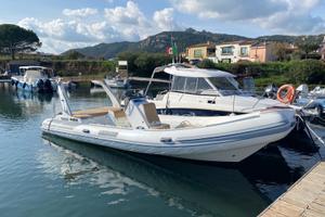 Gommone Master 730 con motore Evinrude entrobo